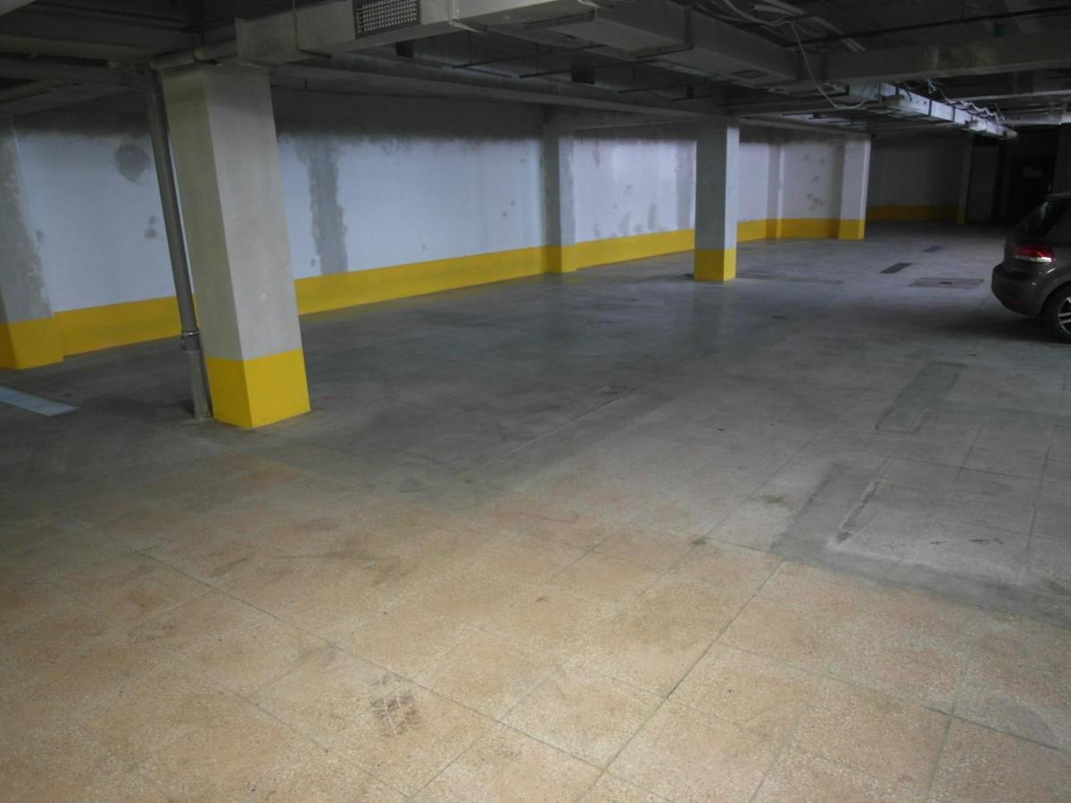 Apartments Kopecna With Parking Brno Exterior photo